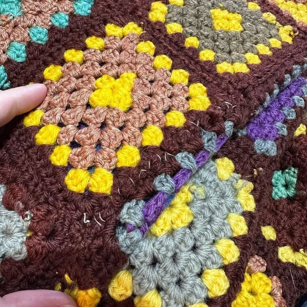 Vintage Crochet Granny Square Afghan Twin Bed Throw Blanket Multi-Color 41